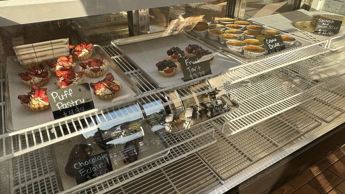 Cookie Shop bakes